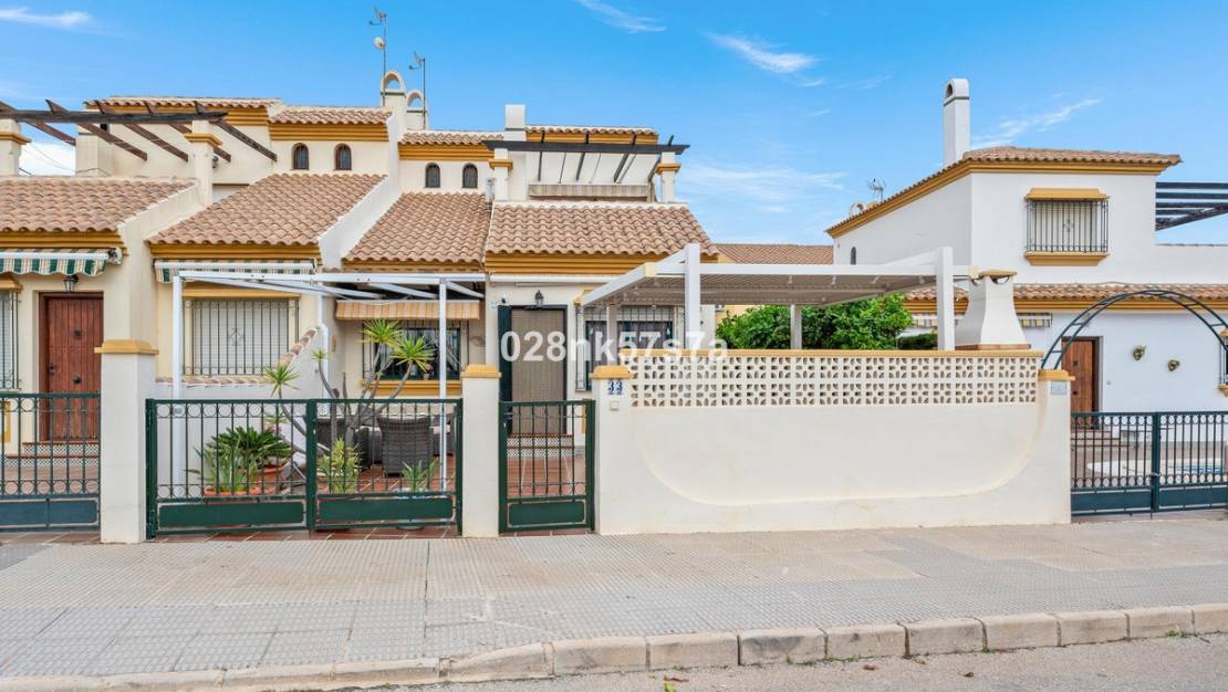 Sale - Town House - Orihuela - La Zenia