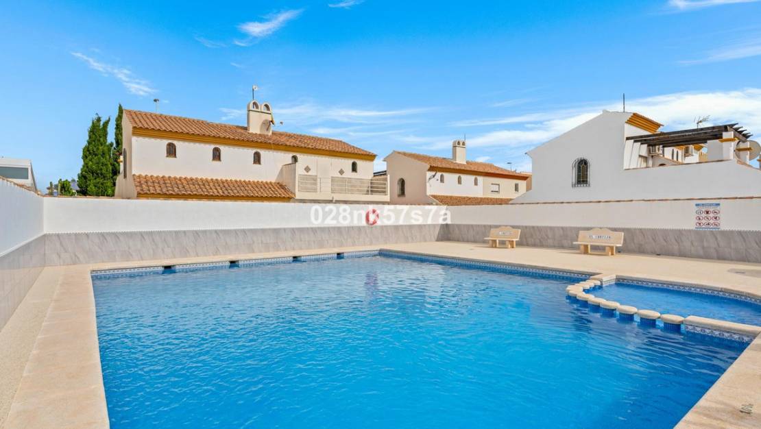 Sale - Town House - Orihuela - La Zenia
