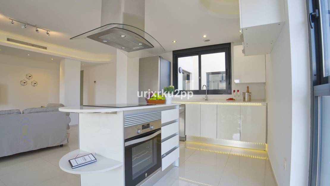 Sale - Town House - Orihuela - La Zenia