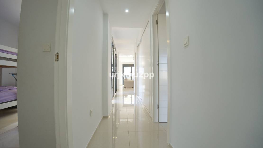 Sale - Town House - Orihuela - La Zenia