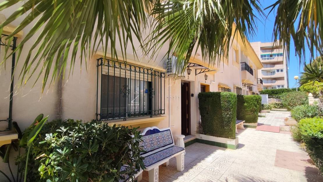 Sale - Town House - Orihuela - La Zenia