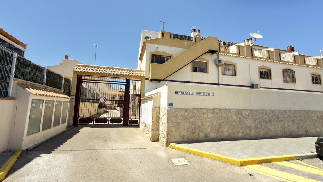Sale - Town House - Orihuela - La Zenia