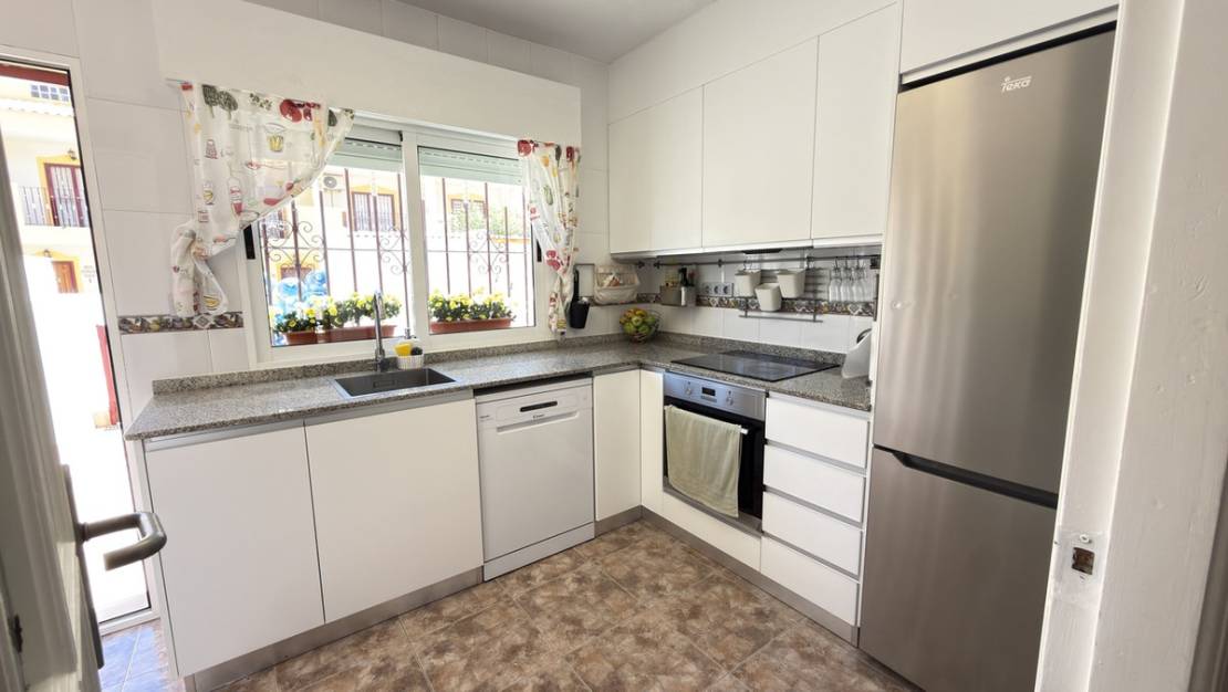 Sale - Town House - Orihuela - La Zenia