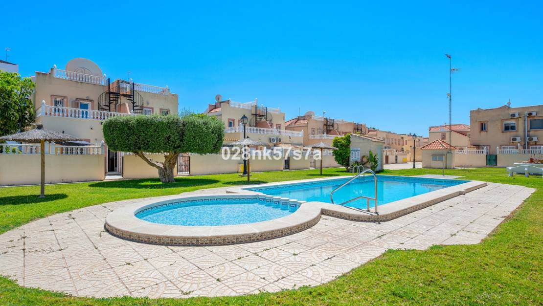 Sale - Town House - Orihuela - La Zenia