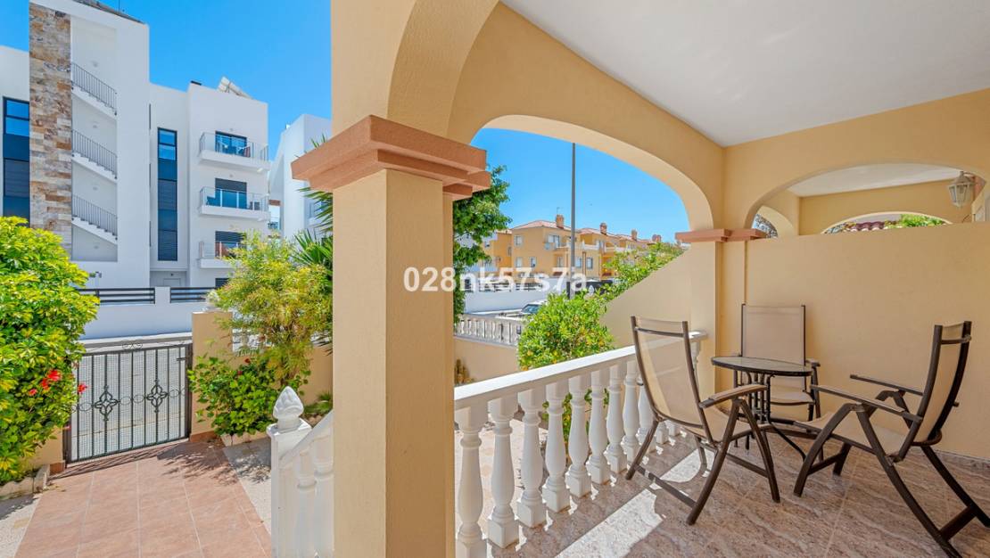 Sale - Town House - Orihuela - La Zenia