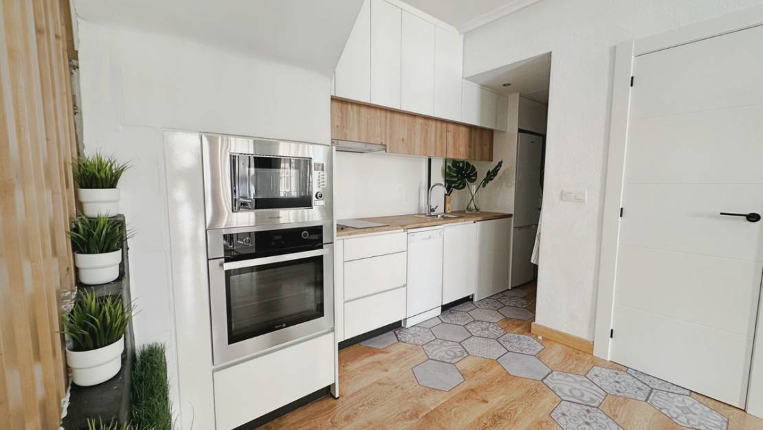 Sale - Town House - Orihuela - La Zenia