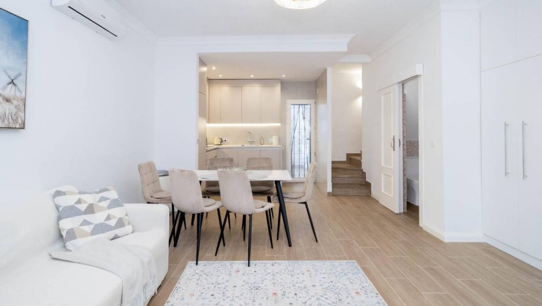 Sale - Town House - Orihuela - La Zenia