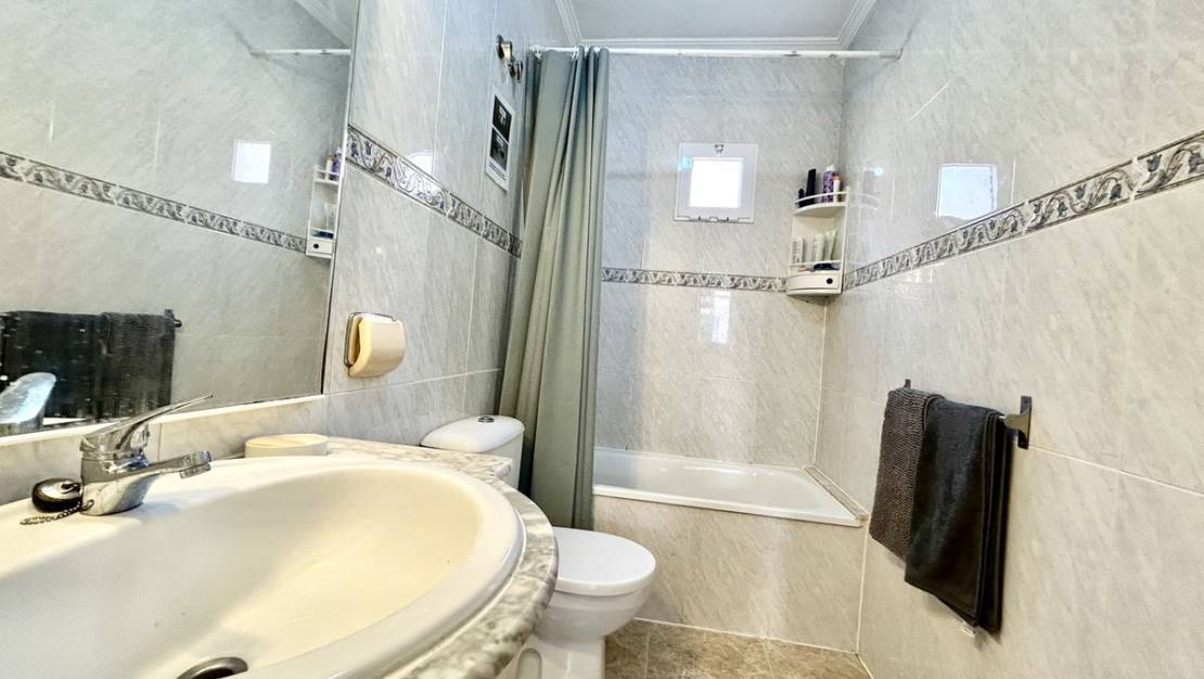 Sale - Town House - Orihuela - La Zenia