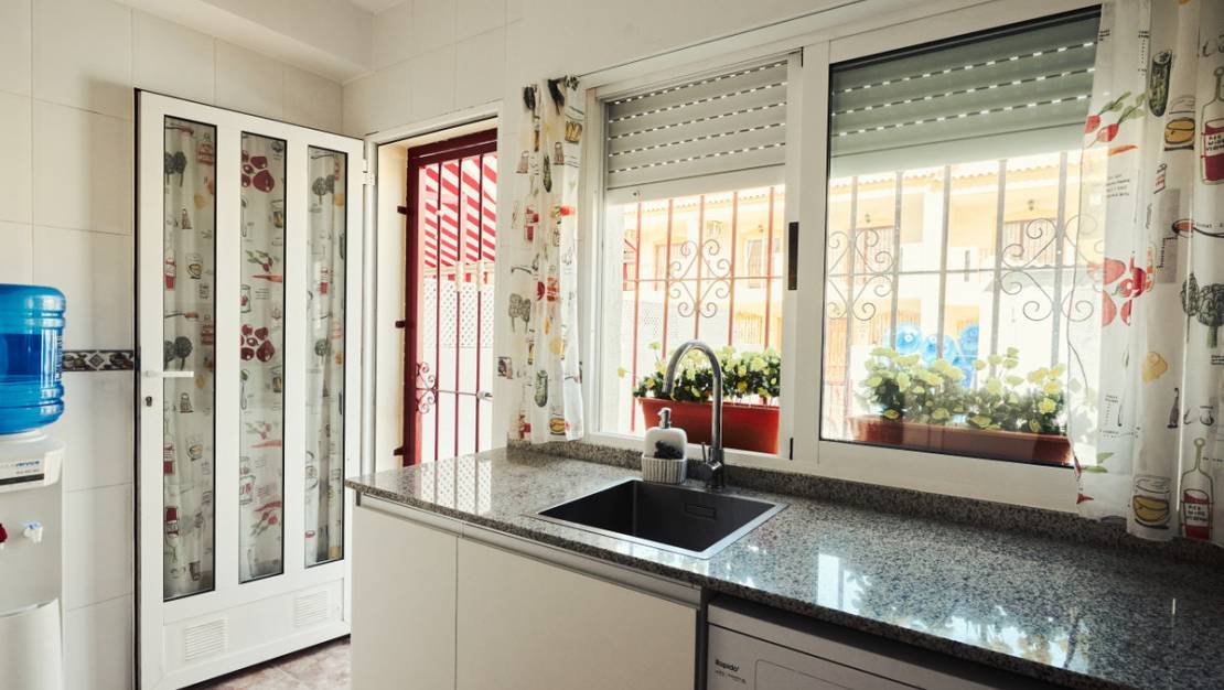 Sale - Town House - Orihuela - La Zenia