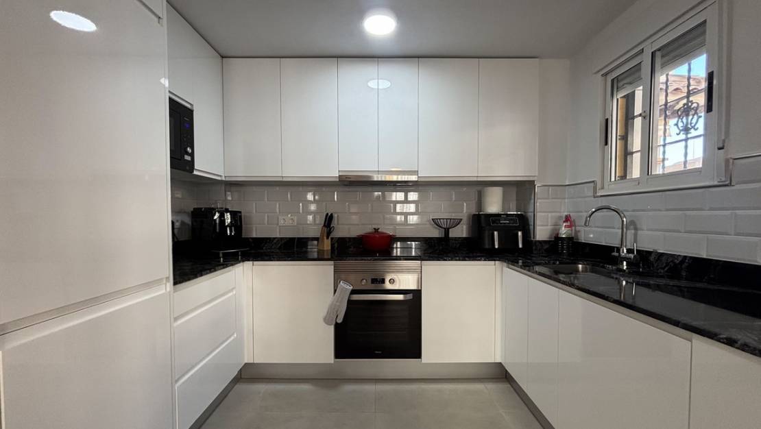 Sale - Town House - Orihuela - La Zenia