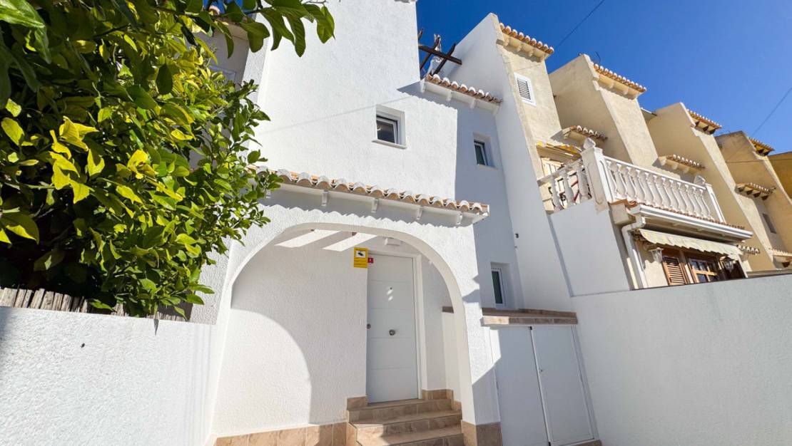 Sale - Town House - Orihuela - Los Balcones
