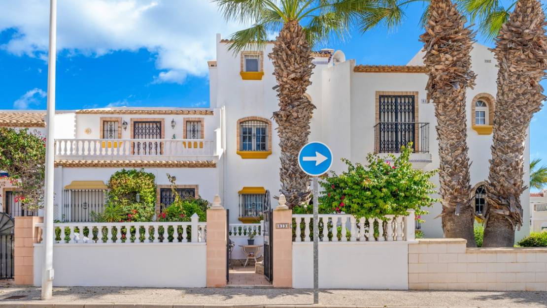 Sale - Town House - Orihuela - Los Dolses