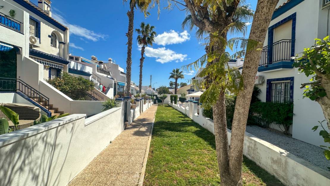 Sale - Town House - Orihuela - Los Dolses