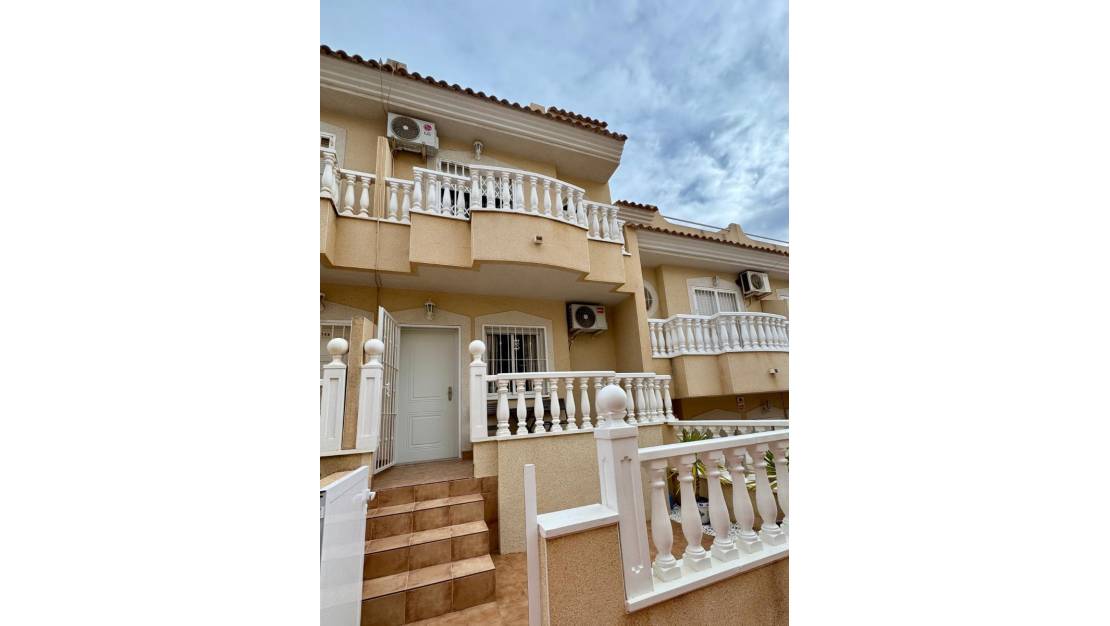 Sale - Town House - Orihuela - Orihuela Costa