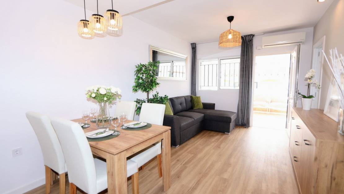 Sale - Town House - Orihuela - Punta Prima