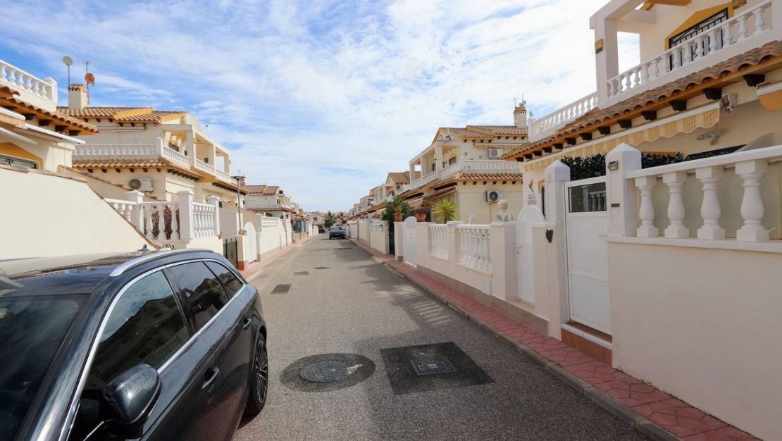 Sale - Town House - Orihuela - Punta Prima