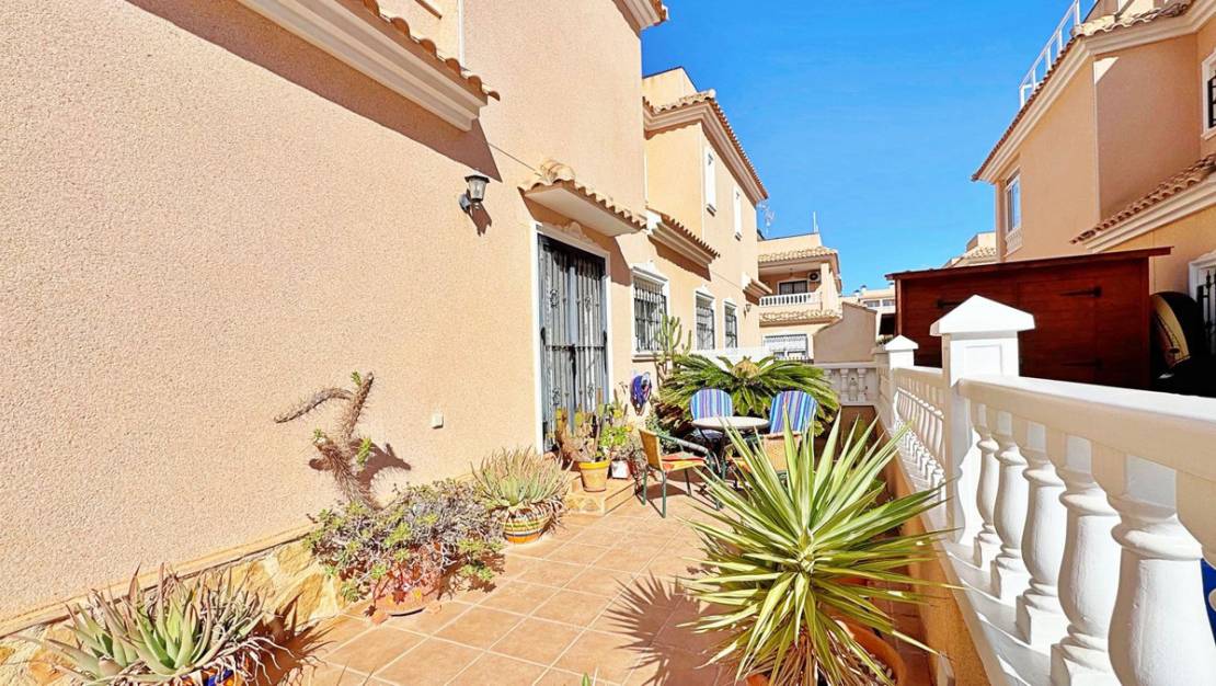 Sale - Town House - Orihuela - Villamartin