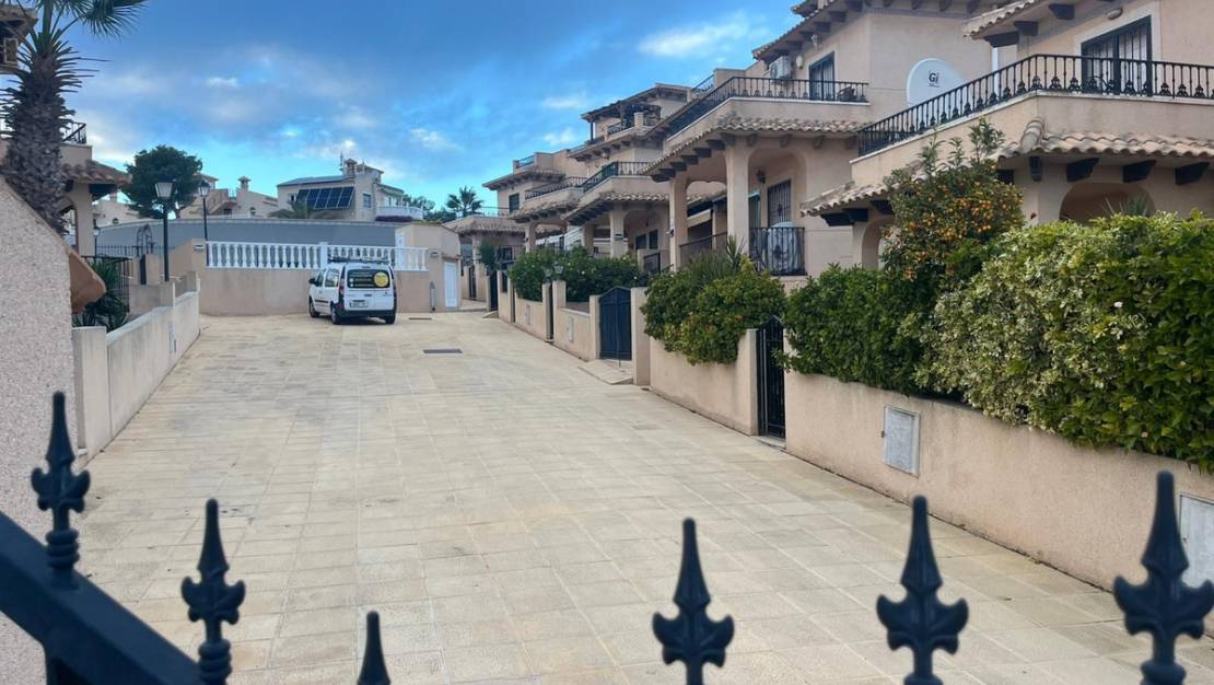 Sale - Town House - Orihuela - Villamartin