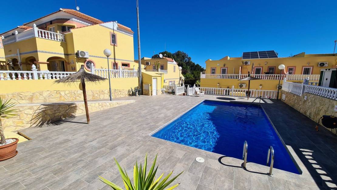Sale - Town House - Orihuela - Villamartin