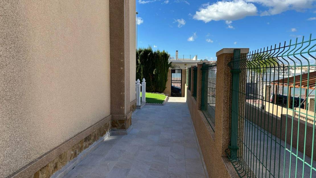 Sale - Town House - Orihuela - Villamartin