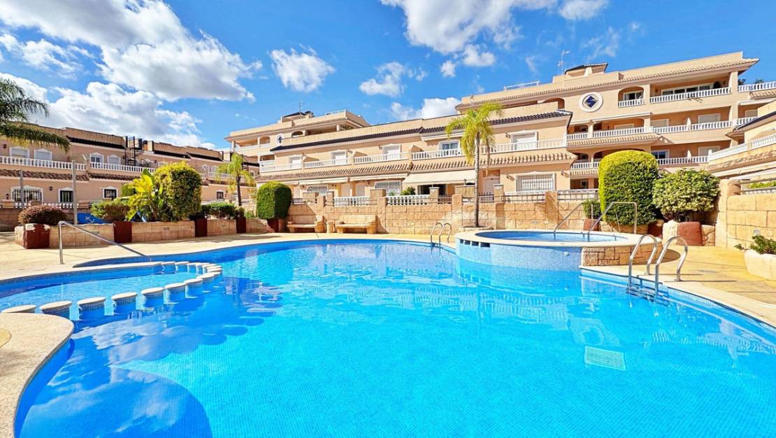 Sale - Town House - Orihuela - Villamartin