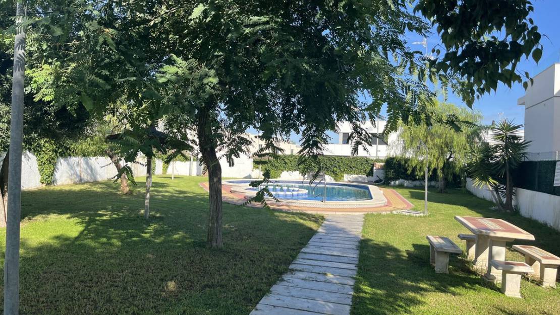 Sale - Town House - Orihuela - Villamartin