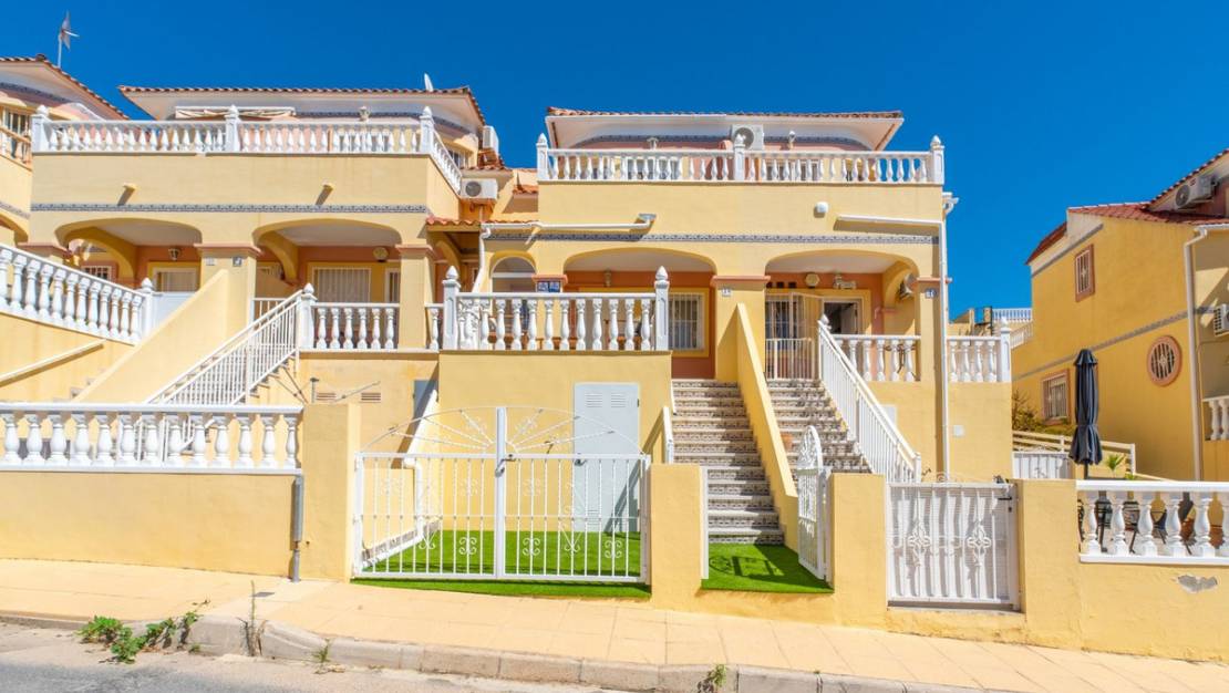 Sale - Town House - Orihuela - Villamartin