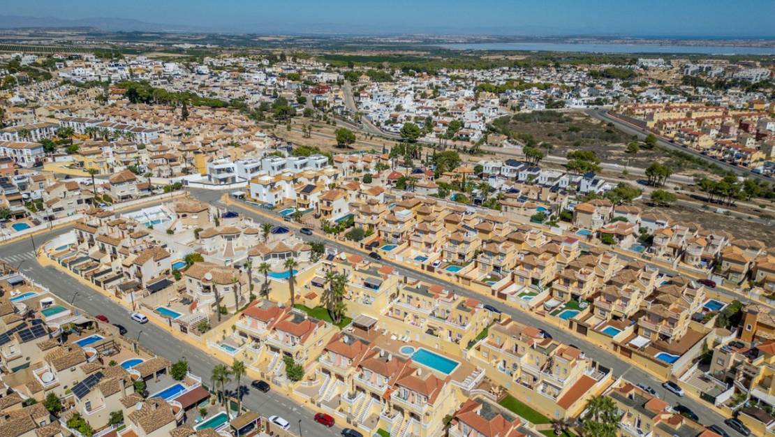 Sale - Town House - Orihuela - Villamartin