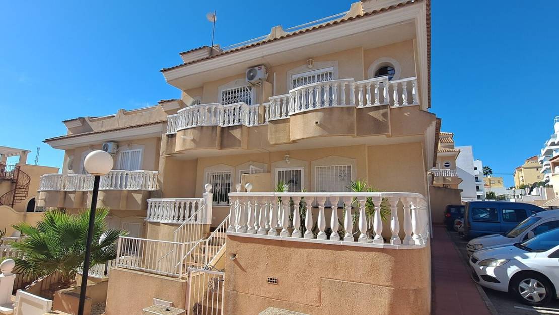 Sale - Town House - Orihuela - Villamartin