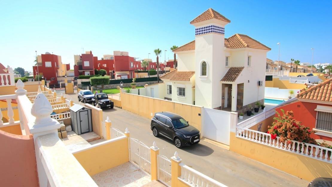 Sale - Town House - Orihuela - Villamartin