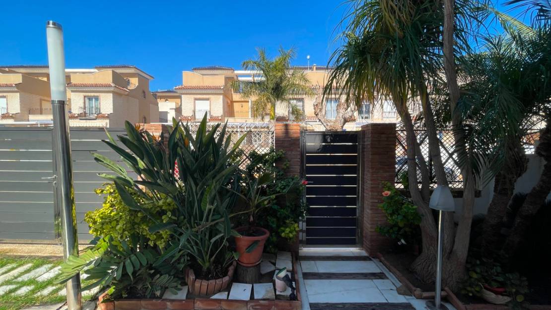 Sale - Town House - Pilar de la Horadada - Torre de la Horadada