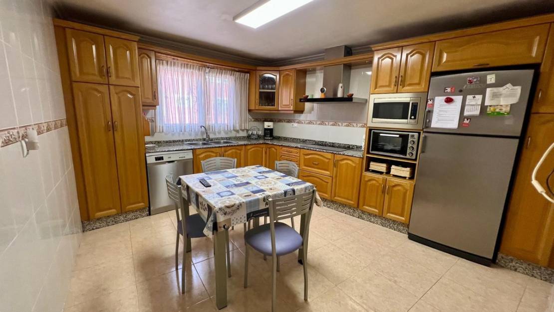 Sale - Town House - Pinoso - Pinoso Centro