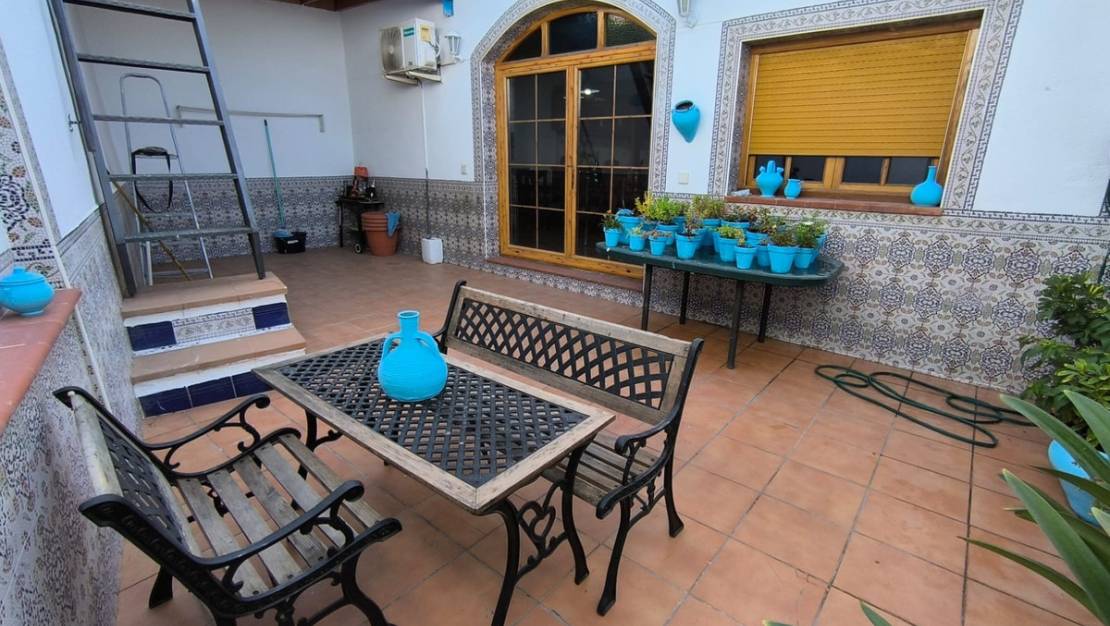 Sale - Town House - Sax - Sax Centro