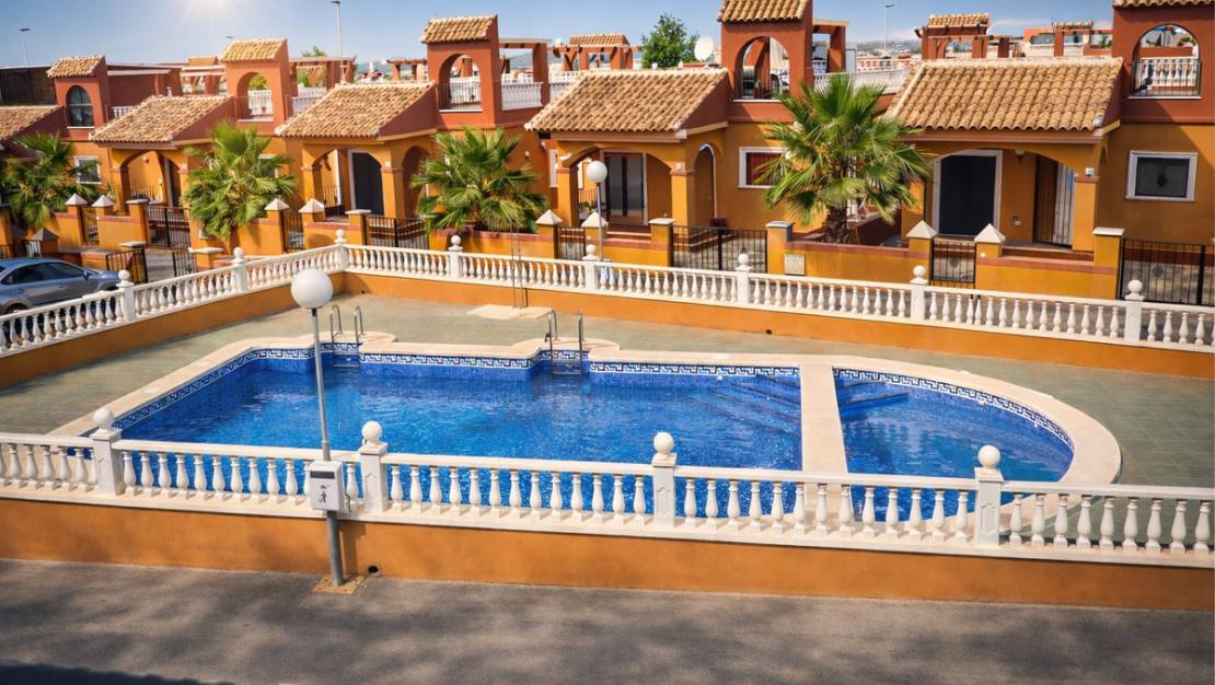 Sale - Town House - Torrevieja - Aguas Nuevas