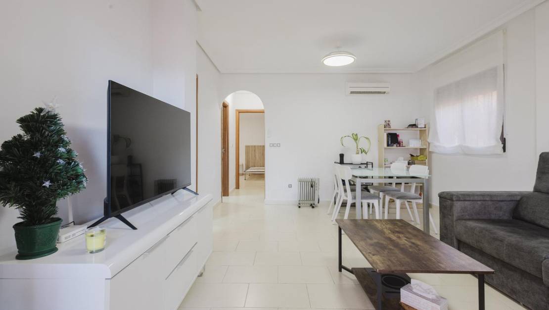 Sale - Town House - Torrevieja - Aguas Nuevas