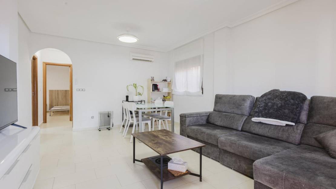 Sale - Town House - Torrevieja - Aguas Nuevas