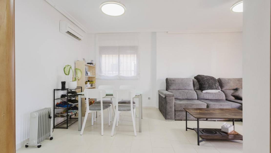 Sale - Town House - Torrevieja - Aguas Nuevas