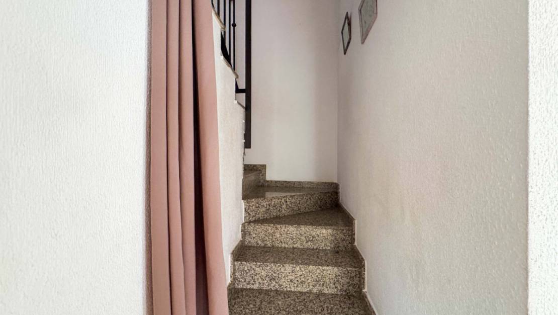 Sale - Town House - Torrevieja - Aguas Nuevas