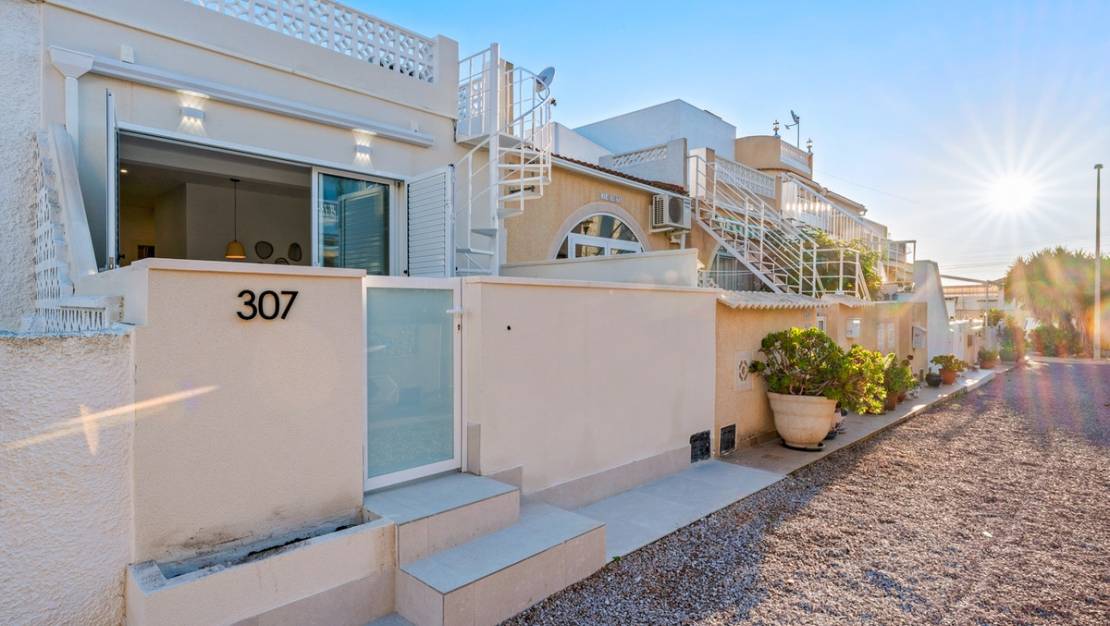 Sale - Town House - Torrevieja - El chaparral