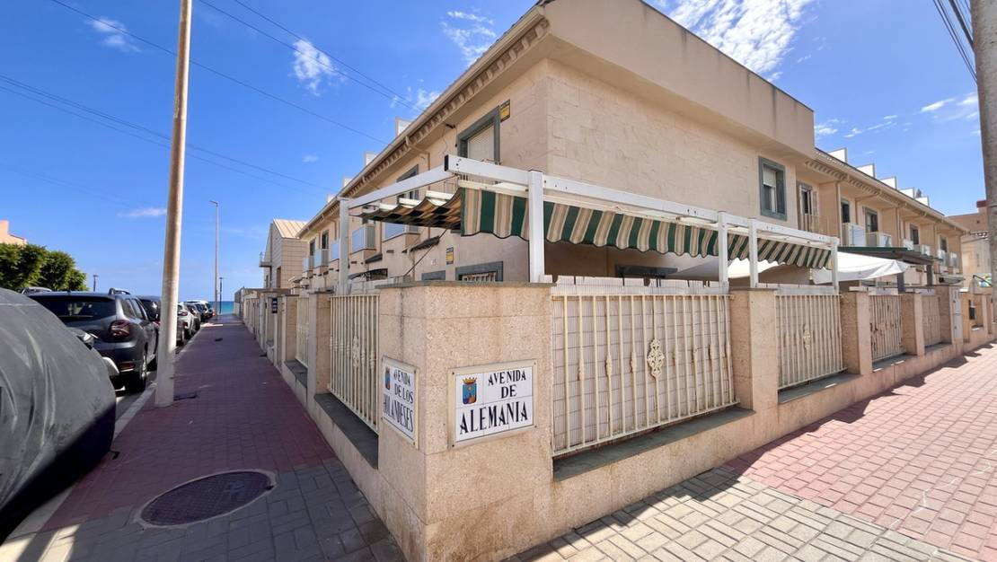 Sale - Town House - Torrevieja - La Mata
