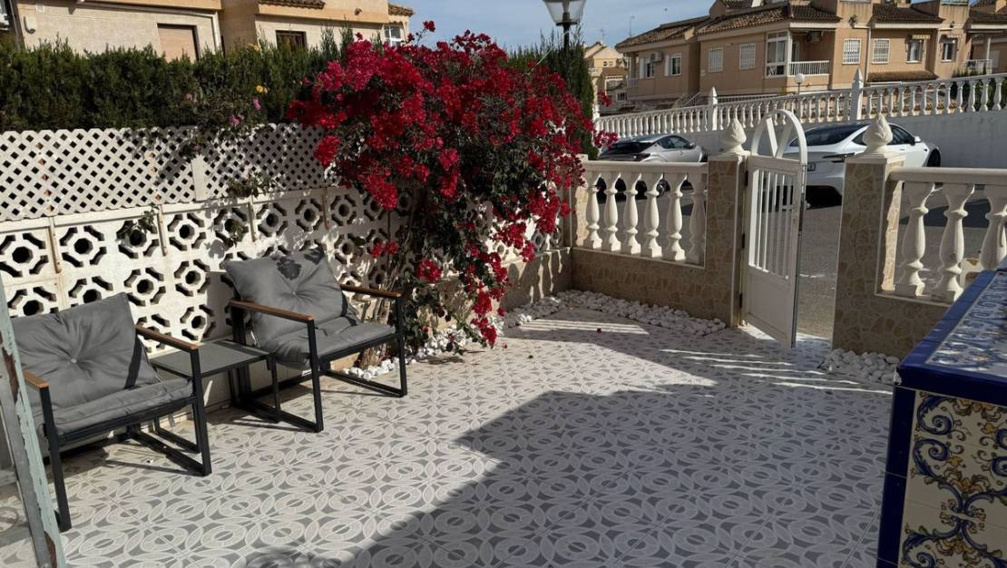 Sale - Town House - Torrevieja - La Mata