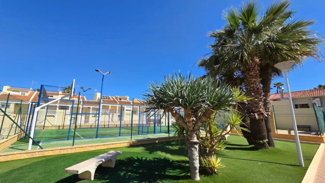 Sale - Town House - Torrevieja - La Mata