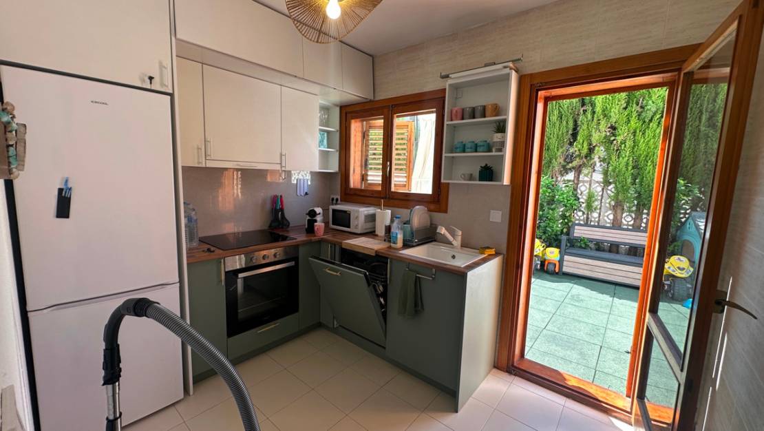 Sale - Town House - Torrevieja - La Mata