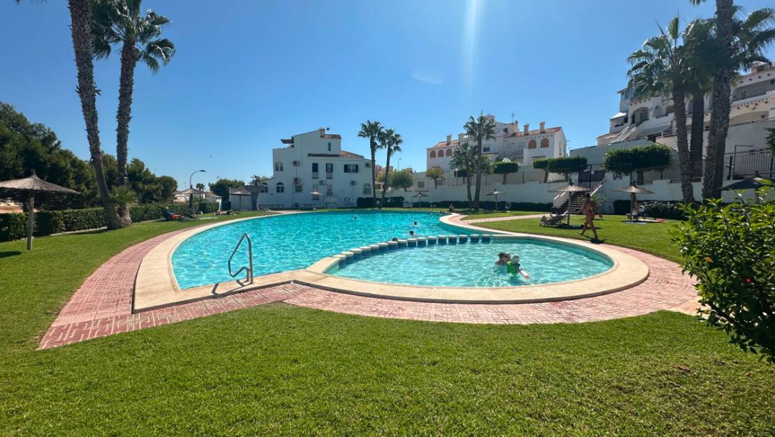 Sale - Town House - Torrevieja - La Mata