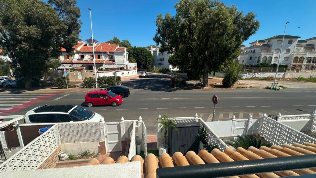 Sale - Town House - Torrevieja - La Mata