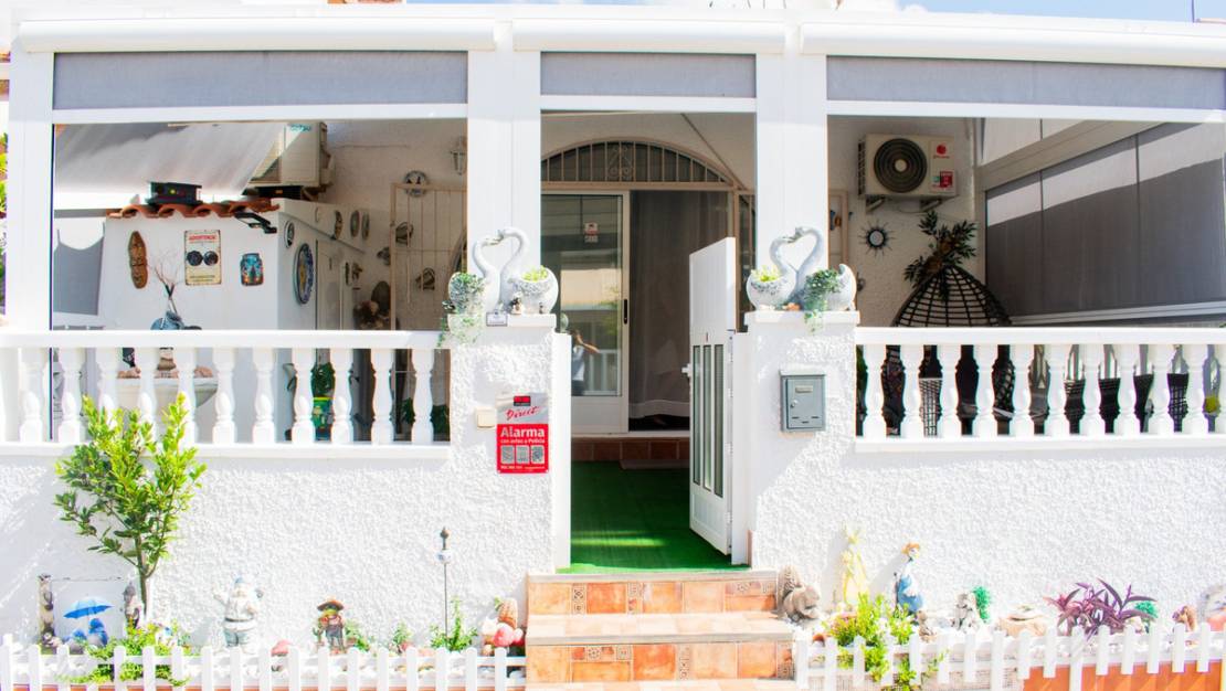 Sale - Town House - Torrevieja - La siesta
