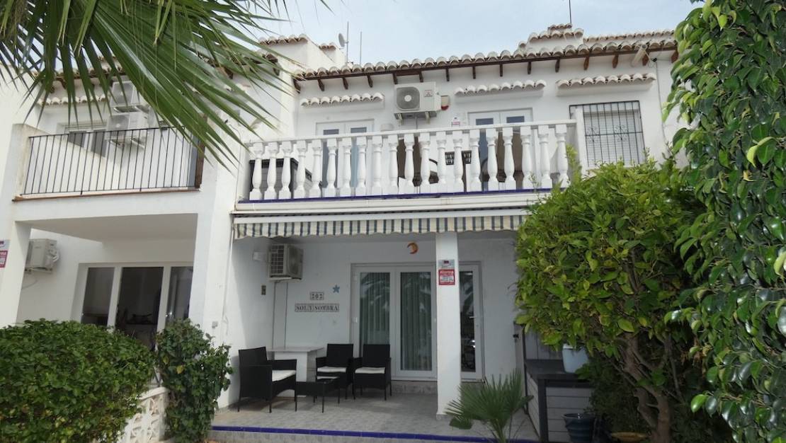 Sale - Town House - Torrevieja - Lago jardin