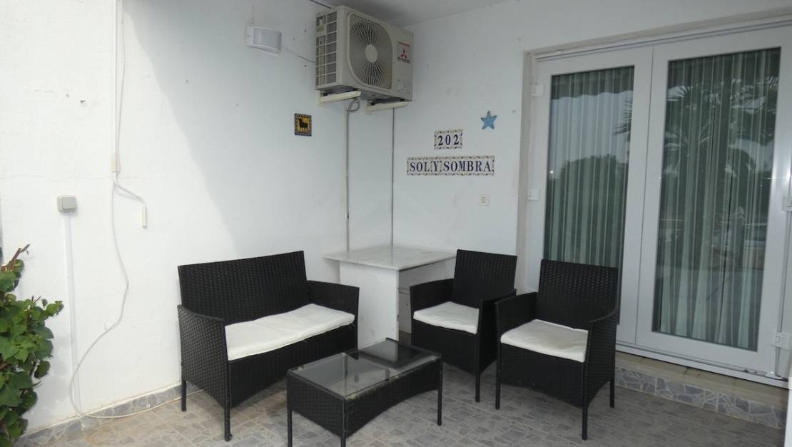 Sale - Town House - Torrevieja - Lago jardin