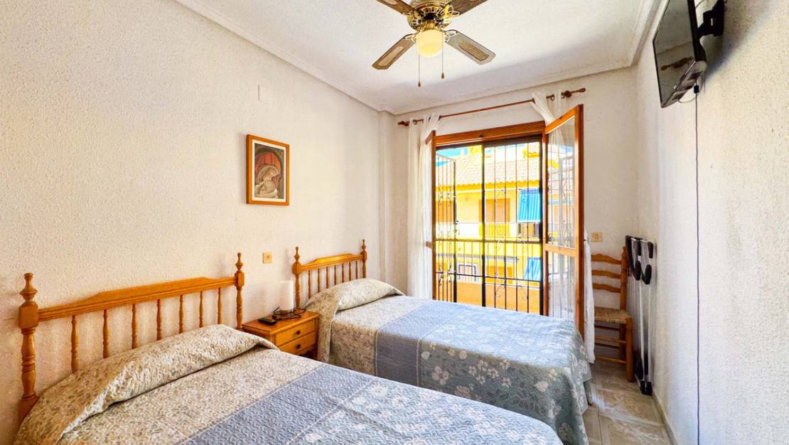 Sale - Town House - Torrevieja - Playa De La Mata