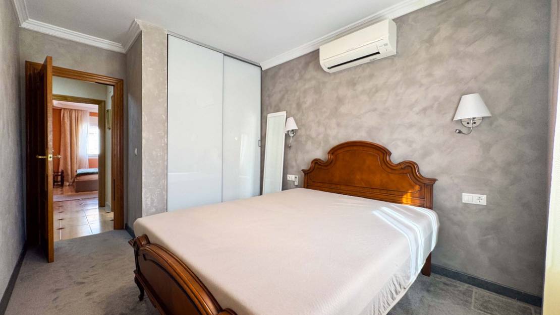 Sale - Town House - Torrevieja - Playa De La Mata